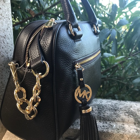 NWT Michael Kors Knox tassel MD coffee purse - Picture 4 of 7